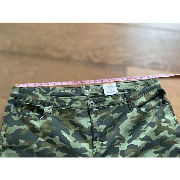 Style & Co Plus Curvy Fit Skinny in Camo - Picture 4 of 7
